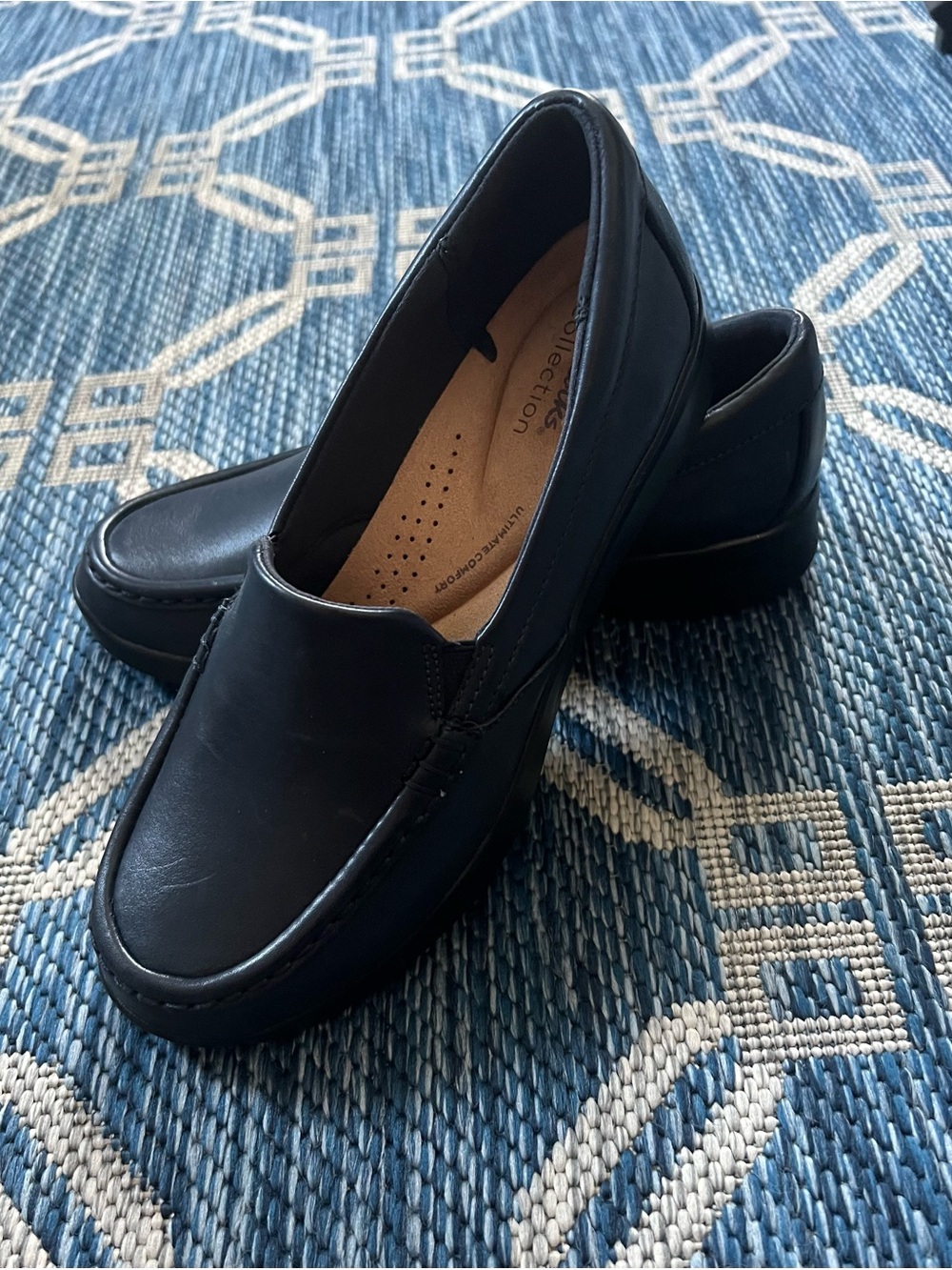 Clarks Classic Navy Leather Slip-On Women's Loafers